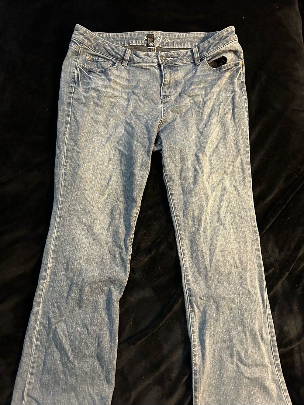 Mid Rise Light Blue Women’s Jeans